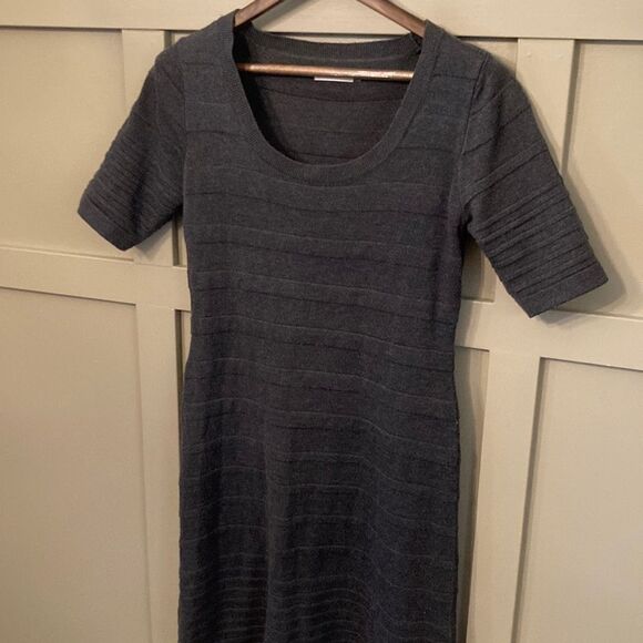 𝅺CALVIN Klein Ribbed Knit Sweater Dress in Charcoal Gray Size Medium - Picture 8 of 10